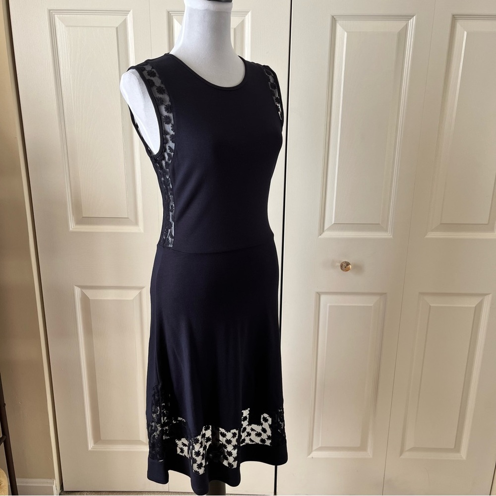 Elegant Navy Sleeveless Dress